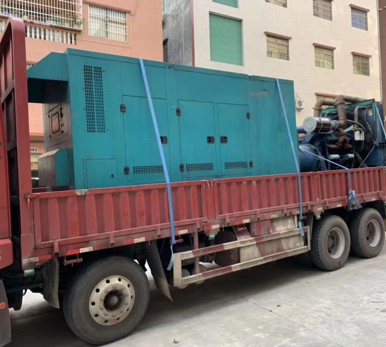 光泽如何在不同负载率下确保 400KW 柴油发电机组的正常运行？
