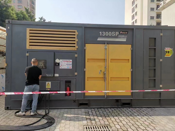 光泽延长空气滤清器使用寿命的注意事项