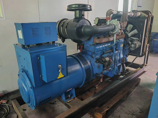 光泽100kW柴油发电机组使用多级机油有哪些优缺点？