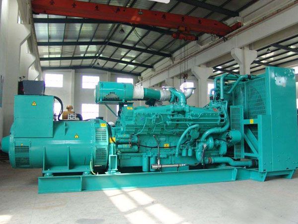 光泽影响800KW发电机组油耗的因素有哪些？